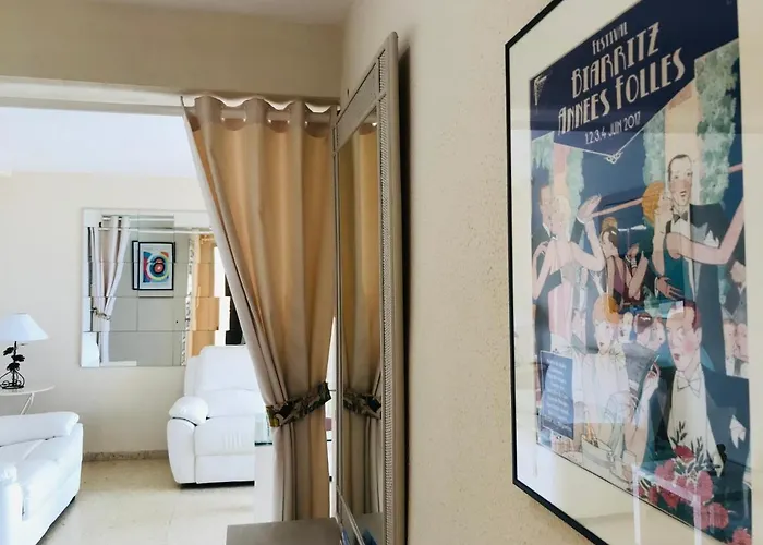 Edificio Penon De Ifach Кальпе