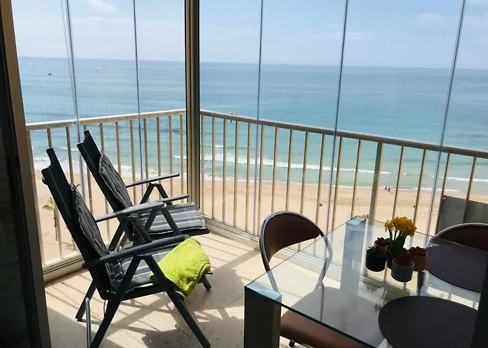 Edificio Penon De Ifach Кальпе